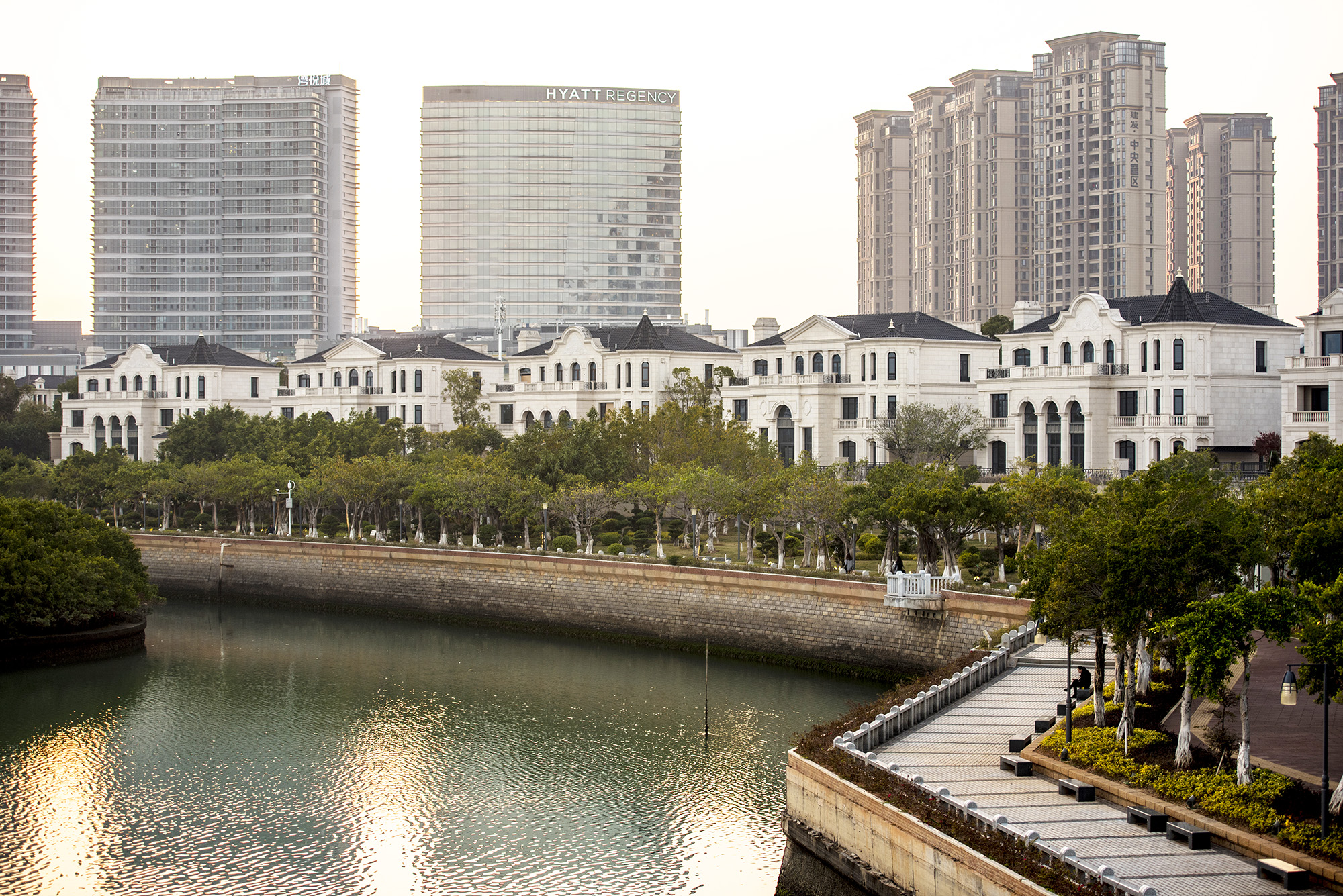 filstone limestone beije MF - grão médio fino creme fátima - Jianfa Center Villa Huazhi